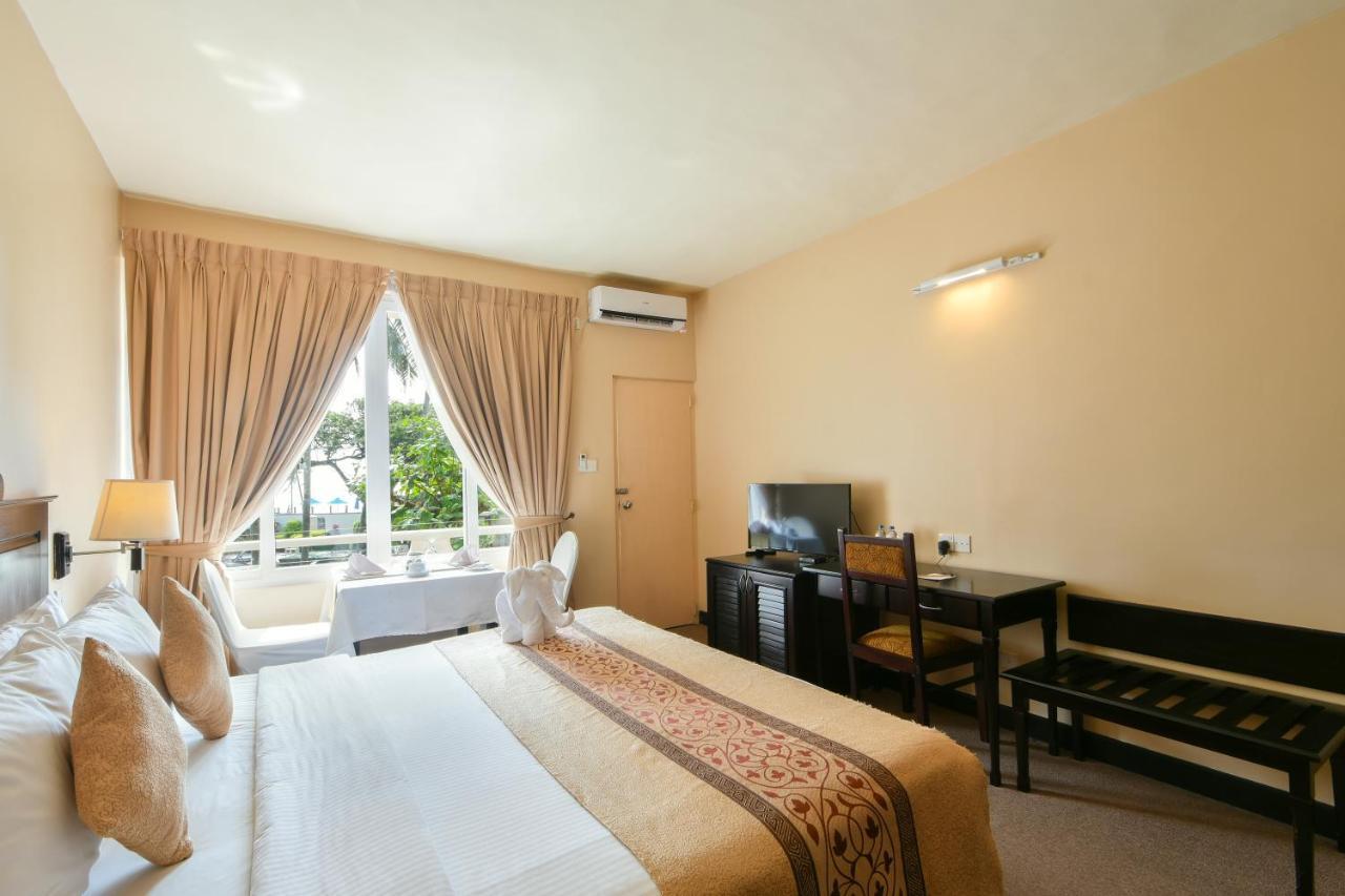 Berjaya Hotel Colombo Dehiwala-Mount Lavinia Exterior foto